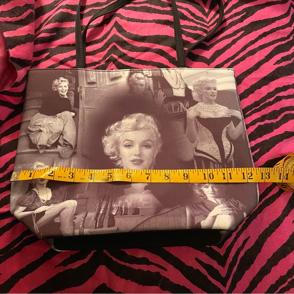 Marilyn Monroe Vintage Bag.                            NEW - Picture 3 of 5